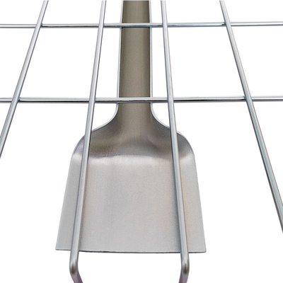 B33 Tamanho padrão de armazém Flare Waterfall Soldado Aço Galvanizado Metal de armazenamento Deck de malha de arame para estantes de paletes