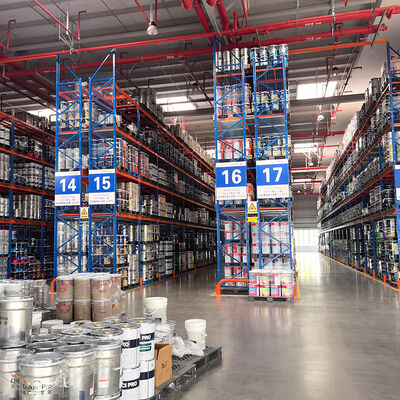 Equipamento de armazenagem de paletes